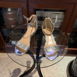 Bling bling sandals.